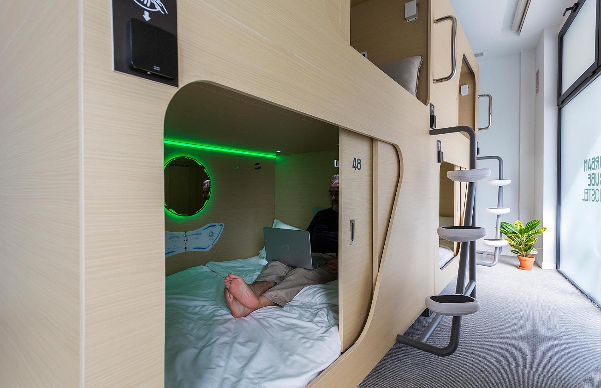Urban Cube Hostel Sevilla Экстерьер фото
